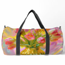 Levendige roze tulpen in gouden vaas