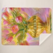Levendige roze tulpen in gouden vaas sherpa deken (Voorkant (horizontaal))
