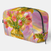 Levendige roze tulpen in gouden vaas toilettasje (Rechterhoek)