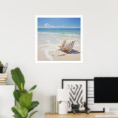 Levendige schelp van schelp bij het strand poster (Thuiskantoor)