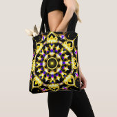 Levendige Sierlijke Mandala Ontwerp Tote Bag (Dichtbij)