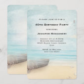 Levendige strand met Boat & Lighthouse Birthday Kaart (Voorkant / Achterkant)