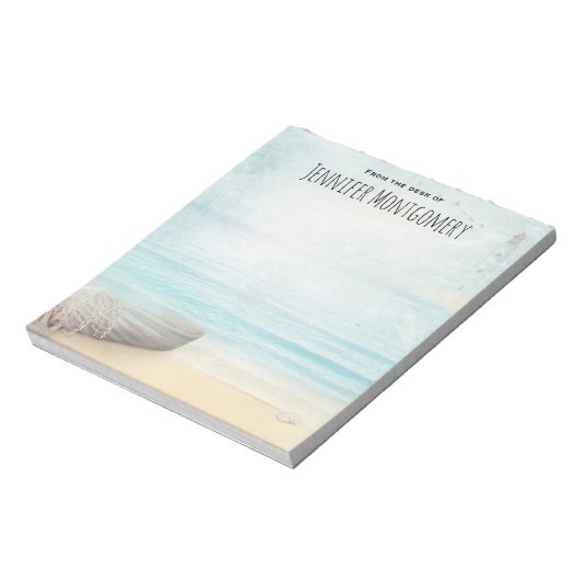 Levendige strand met Boat & Lighthouse Notitieblok (Linkerzijde)