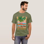 Levendige Tropische Strand Bar Zonsondergang Zomer T-shirt (Voorkant volledig)