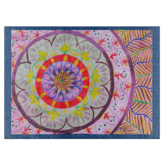 Levendige waterverf mandala-design met etnische af snijplank