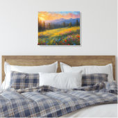 Levendige wilde bloemen bloeien in de weide, zonso canvas afdruk (Insitu (Slaapkamer))