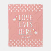 LEVENS HIER Pink Fleece Deken (Voorkant)