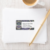 Levensboom in de kleuren van regenboogmetalen etiket (Insitu)