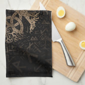 Levensboom met Triquetra op het Futhark-patroon Theedoek (Quarter Fold)