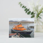 Levensboot in Port Askaig, eiland Islay, Schotland Briefkaart (Staand voorkant)