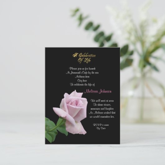 Levensgeviering roos uitnodigende lavender kaart (Staand voorkant)