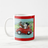 Levensmiddelen in  rode converteerbare vorm koffiemok (Links)