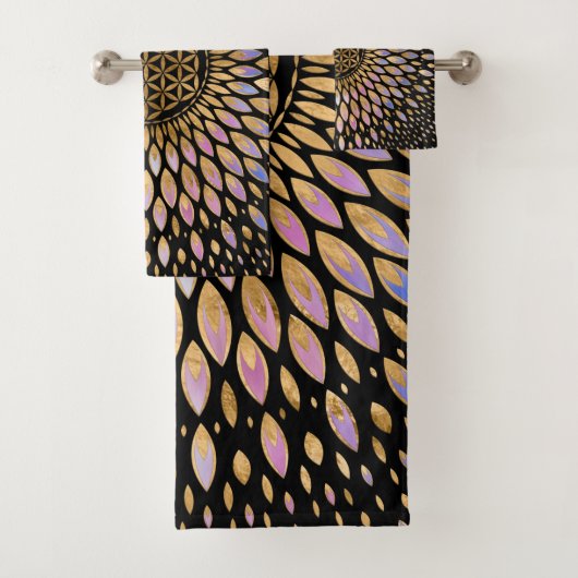 Levenventiel - Gentle Pastels and Gold Bad Handdoek (Insitu)