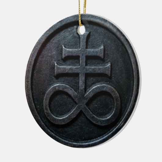 Leviathan Cross Keramisch Ornament (Links)