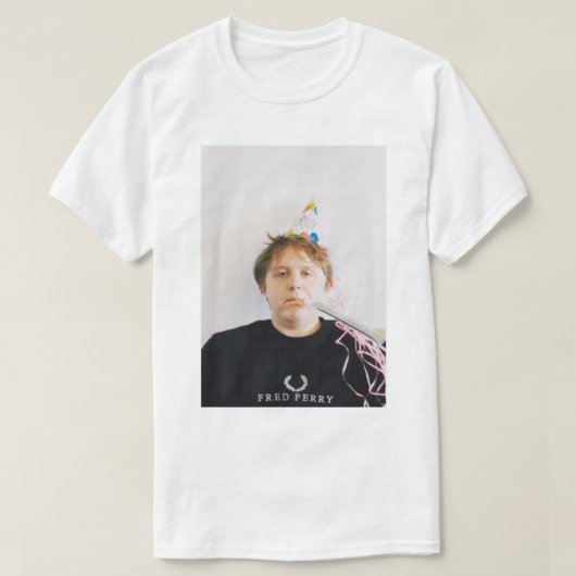 Lewis Capaldi - Birthday Pet T-shirt (Design voorkant)
