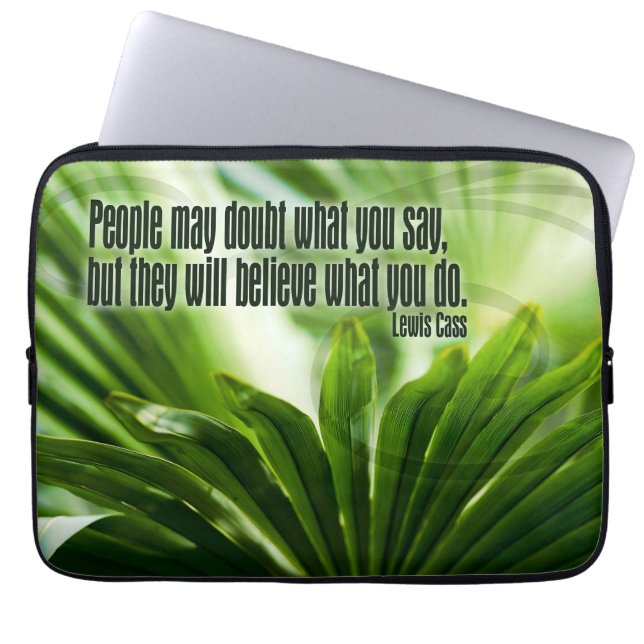 Lewis Cass Inspirerend quote "Twijfel" Laptop Sleeve (Voorkant)
