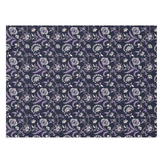 Lewis Day's "Oma" Antiek Bloemen Tafelkleed (Voorkant (Horizontaal))