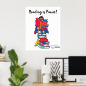 Lezen is een superheld jongen die kinder leest poster (Thuiskantoor)