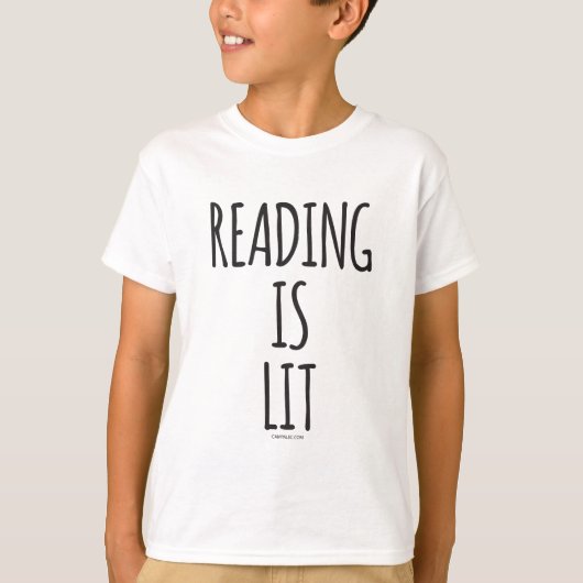 Lezen is Lit Camp ALEC T-Shirt (Voorkant)