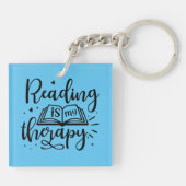 Lezen is mijn therapie boek liefhebber sleutelhanger (Achterkant)