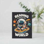 Lezen is uit een andere wereld briefkaart (Staand voorkant)