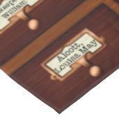 Lezen van tapecatalogusbakens voor bibliotheekboek tafelkleed (Gekanteld)