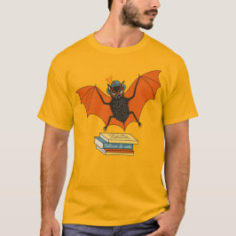 Lezende vleermuis | Whimsical bibliothecaris met b T-shirt