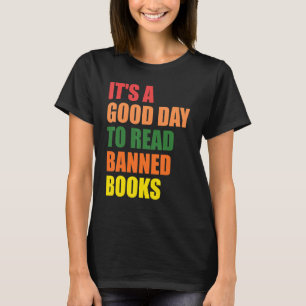 Lezer Het is een goede dag om boeken met verboden T-shirt
