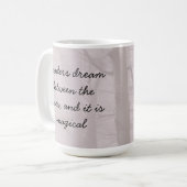 Lezers dromen tussen de regels... koffiemok (Voorkant links)