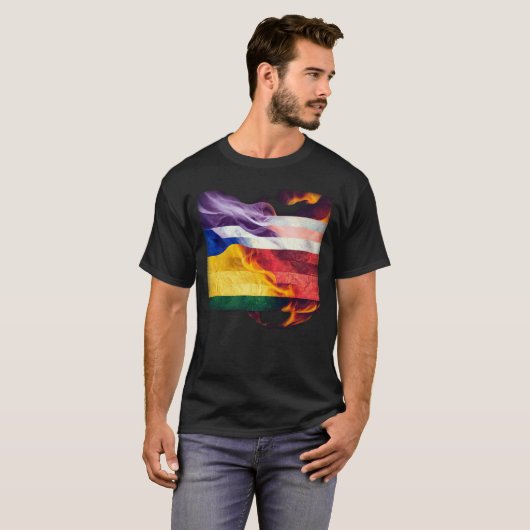 Lgbt Flag Burning T-shirt (Voorkant volledig)