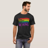 Lgbt Gay Pride in een wereld waar je overal kunt z T-shirt (Voorkant volledig)