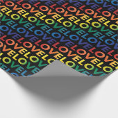 LGBT | Gay Pride | Regenboog Liefde Op Zwart Cadeaupapier (Hoek)