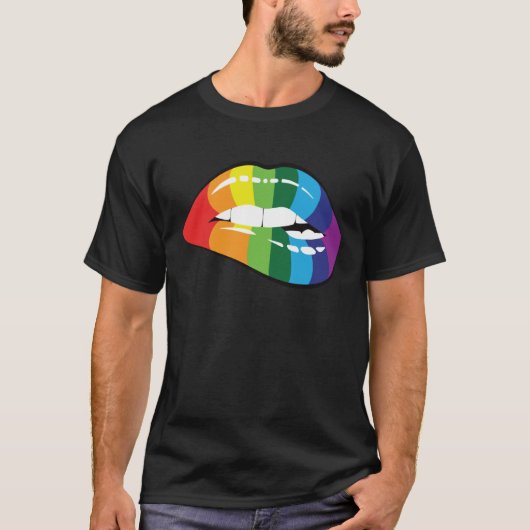 LGBT Human Rights, LGBT PRIDE Rainbow Lips Gay Les T-shirt (Voorkant)