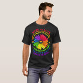 LGBT Human Rights Rainbow -standard-scale-4_00x T-shirt (Voorkant volledig)