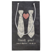 LGBT-koppeling van de Knot Faux Chalkboard Gay Wed Klein Cadeauzakje (Achterkant)