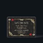 LGBT Lesbian Casino Las Vegas Poker Weddenschap Save The Date<br><div class="desc">Uniek casino Royale en Great Gatsby voor het kaartontwerp. Het is voorzien van een kunstdecostijl, een Roaring 1920's oude Hollywood gebroken lijst met faux gold folie Fleur-de-lis, rode harten, Q en Q op twee hoeken (simulerende speelkaarten). Op de achterkant van het gouden kunstdecopatroon, initialen en speelkaartjes. Gebruik het gereedschap Personaliseren...</div>