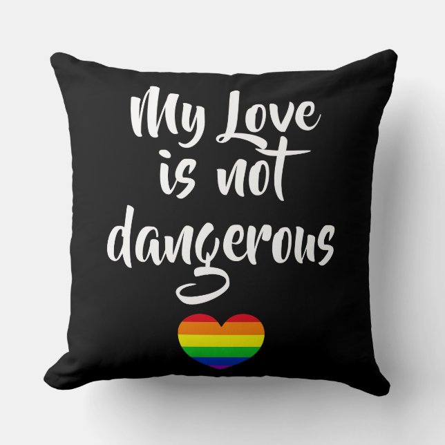 #LGBT #love #pride #gay #lesbian #freedom #parade Kussen (Voorkant)