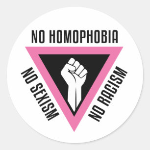 LGBT - Opgerolde vuist in de roze driehoek Ronde Sticker