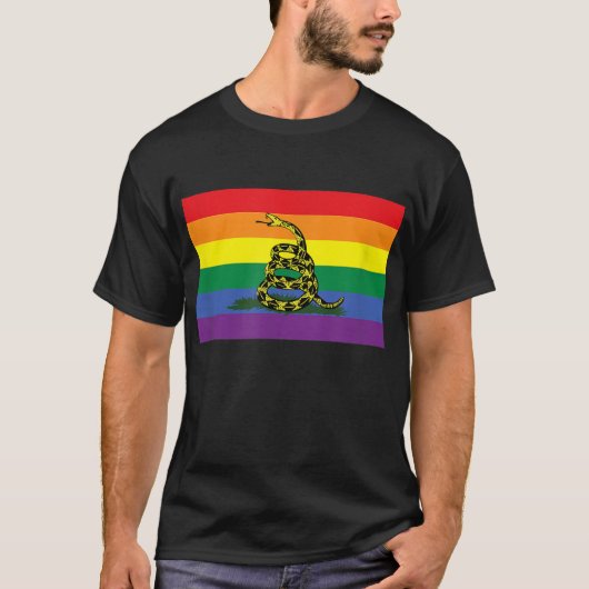 LGBT Pride Don't Tread Rainbow Gadsden Flag  T-shirt (Voorkant)