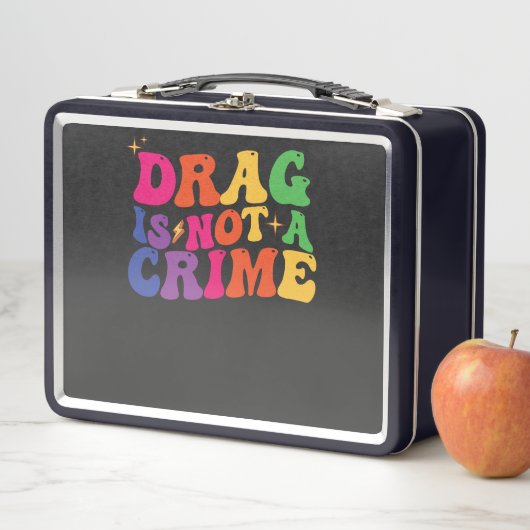 LGBT Pride DRAG IS GEEN CRIMINALITEITSSTEUN (In situ)