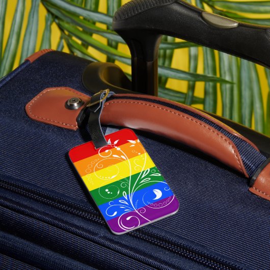 LGBT Pride Flag  Floral Bloom Bagagelabel (Achterkant Insitu 3)