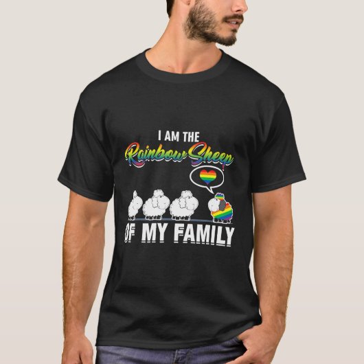 LGBT Pride Ik ben het regenboogschaap van mijn fam T-shirt (Voorkant)