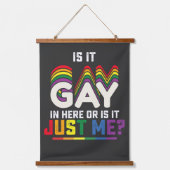 LGBT Pride is het hier in de homo of is het gewoon Hangend Wandkleed (Voorkant)