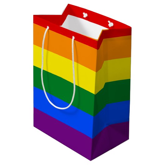 LGBT Pride Rainbow Medium Cadeauzakje (Achterkant Gekanteld)