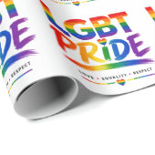 LGBT Pride Regenboog Typografie Cadeaupapier (Rol Hoek)