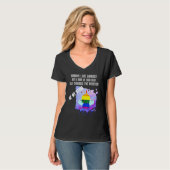 Lgbt Rainbow Bee Idee a Apioloog bijenimker T-shirt (Voorkant volledig)