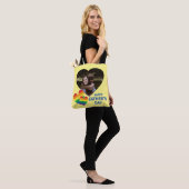 LGBT Rainbow Hearts Vaderdag Tote Bag (Op model)