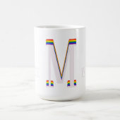 LGBT Rainbow Monogram aangepaste tekst Liefde is l Koffiemok (Center)