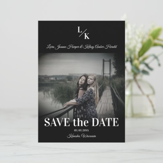LGBT Simple Chic Minimalist Classic Photo Engaged Save The Date (Staand voorkant)