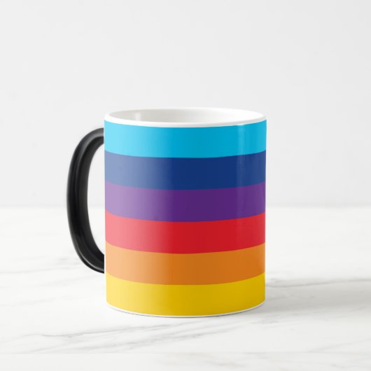 LGBTQ 11 oz morphing koffiemok Magische Mok (Voorkant links)